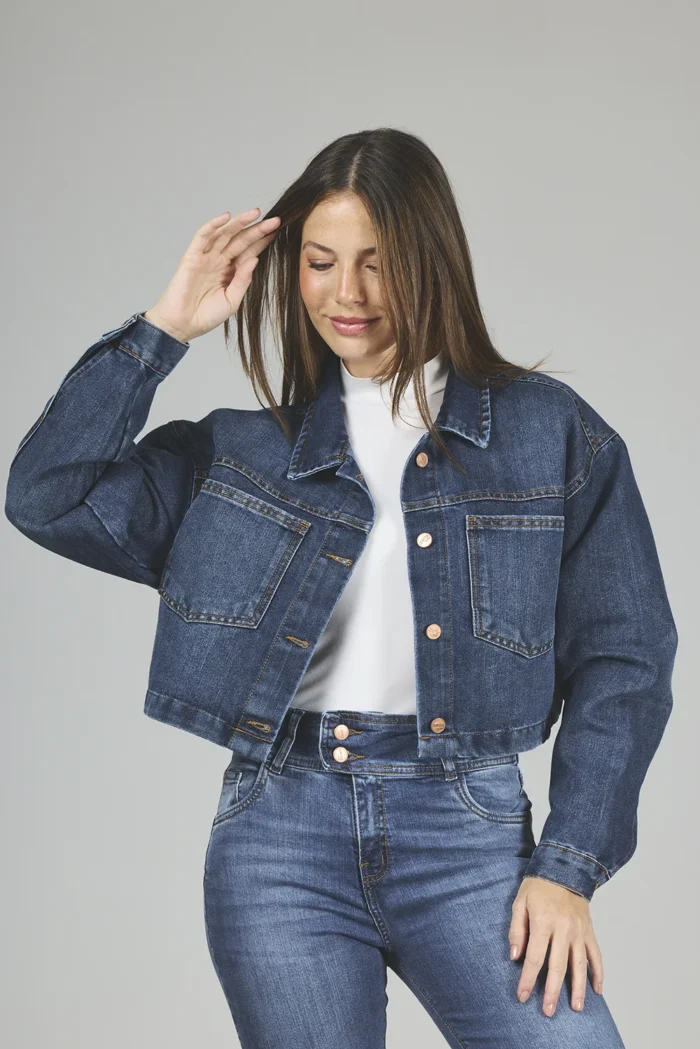 ART. 368 | CAMPERA CROP AZUL RÍGIDO - Imagen 6