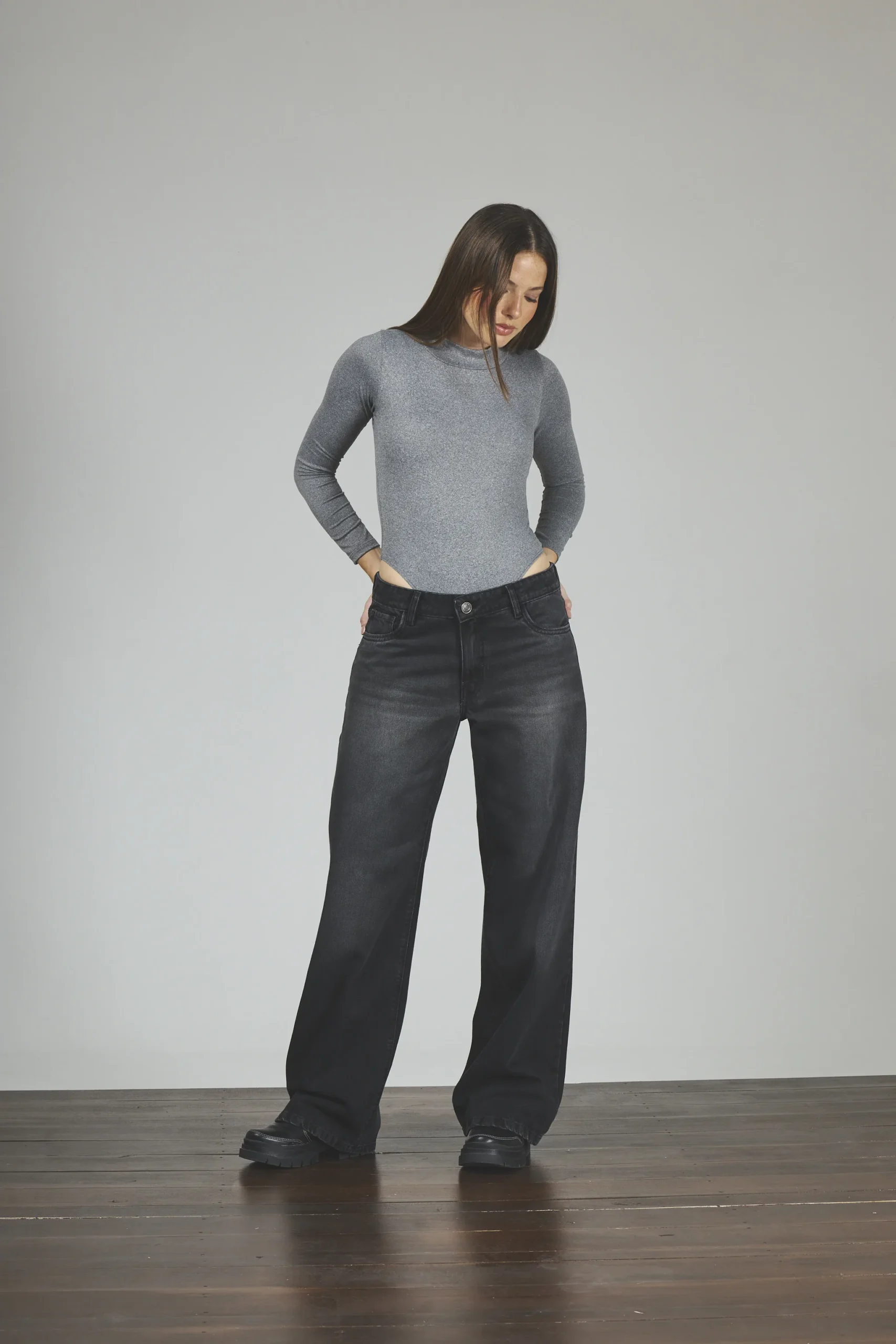 ART. 478 | BAGGY CLÁSICO NEGRO HUMO TIRO BAJO - Imagen 3