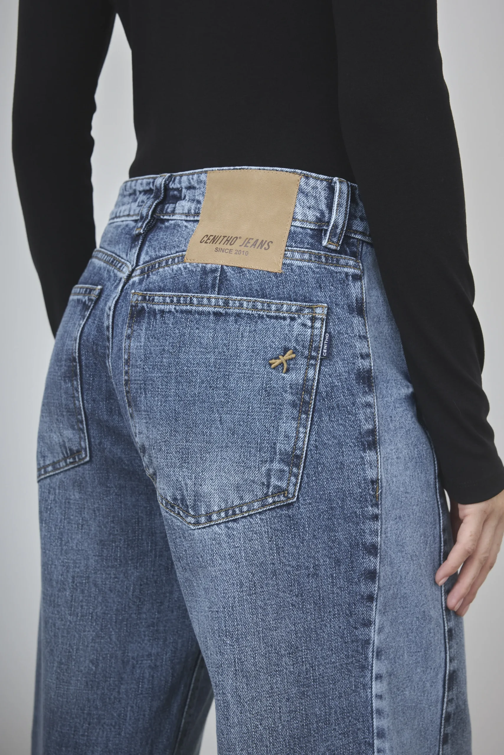 ART. 480 | BAGGY STONE CON RECORTE EN BOTA DESCOCIDA RIGIDO - Imagen 5