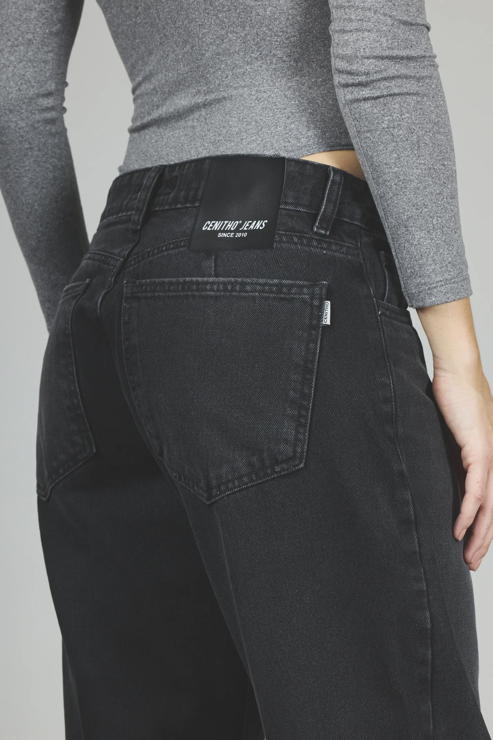 ART. 478 | BAGGY CLÁSICO NEGRO HUMO TIRO BAJO - Imagen 6