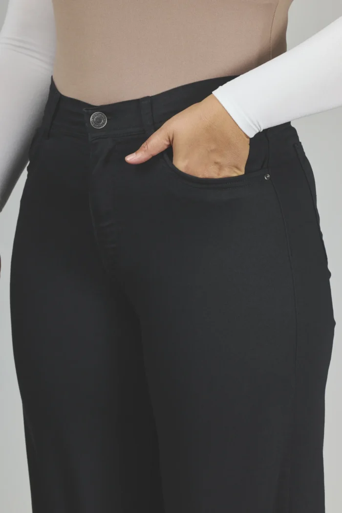 ART. 792 | WIDE LEG NEGRO CLÁSICO ELASTIZADO - Imagen 4