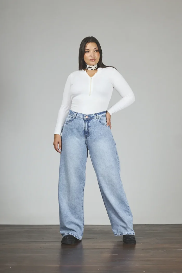 ART. 836 | WIDE LEG CELESTE CLÁSICO BOLSILLO PULIDO RÍGIDO - Imagen 3