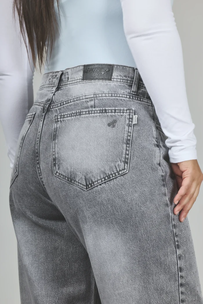 ART. 853 | WIDE LEG GRIS CON STRASS RÍGIDO - Imagen 5