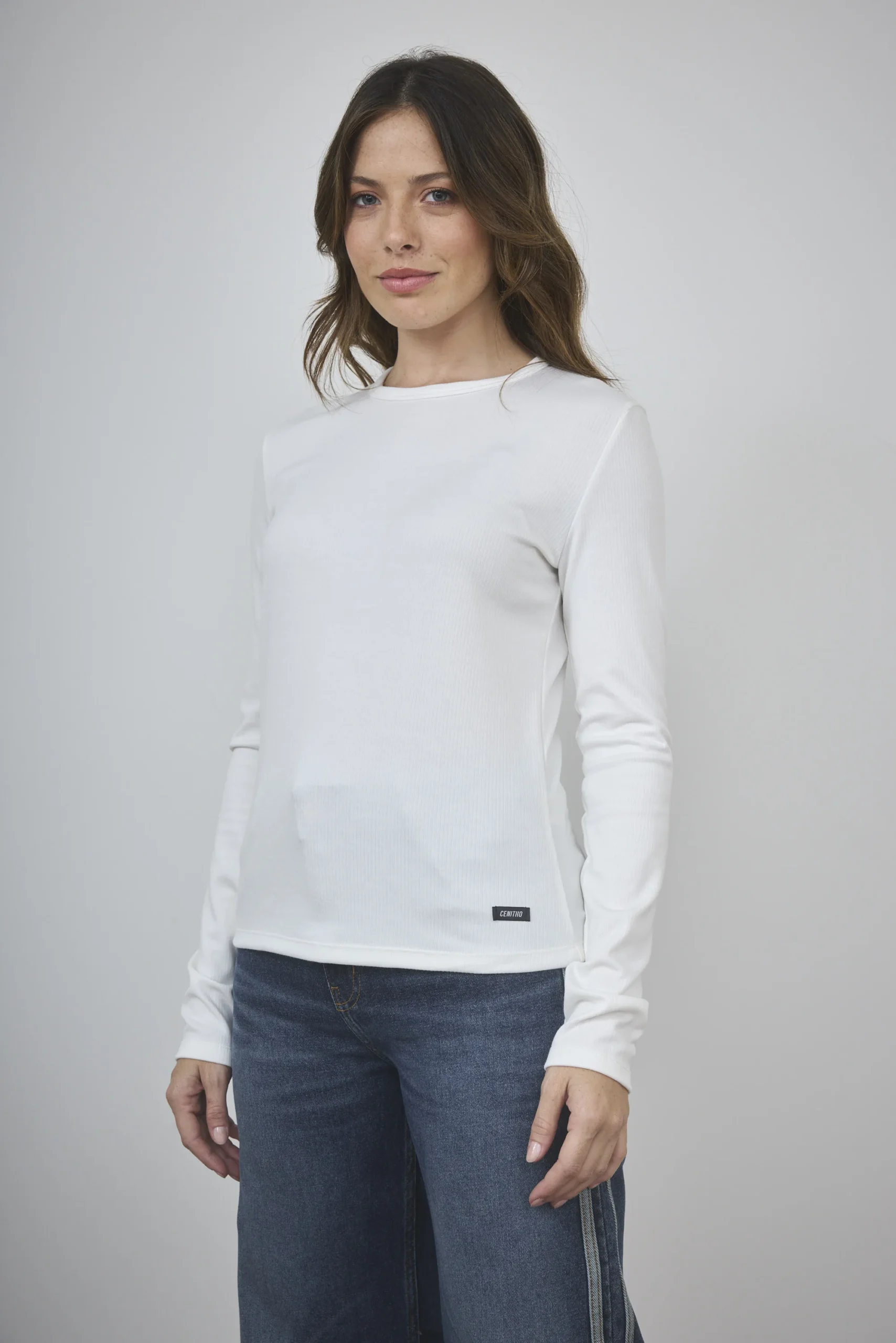 ART. A-94 | REMERA MANGA LARGA BLANCA MORLEY