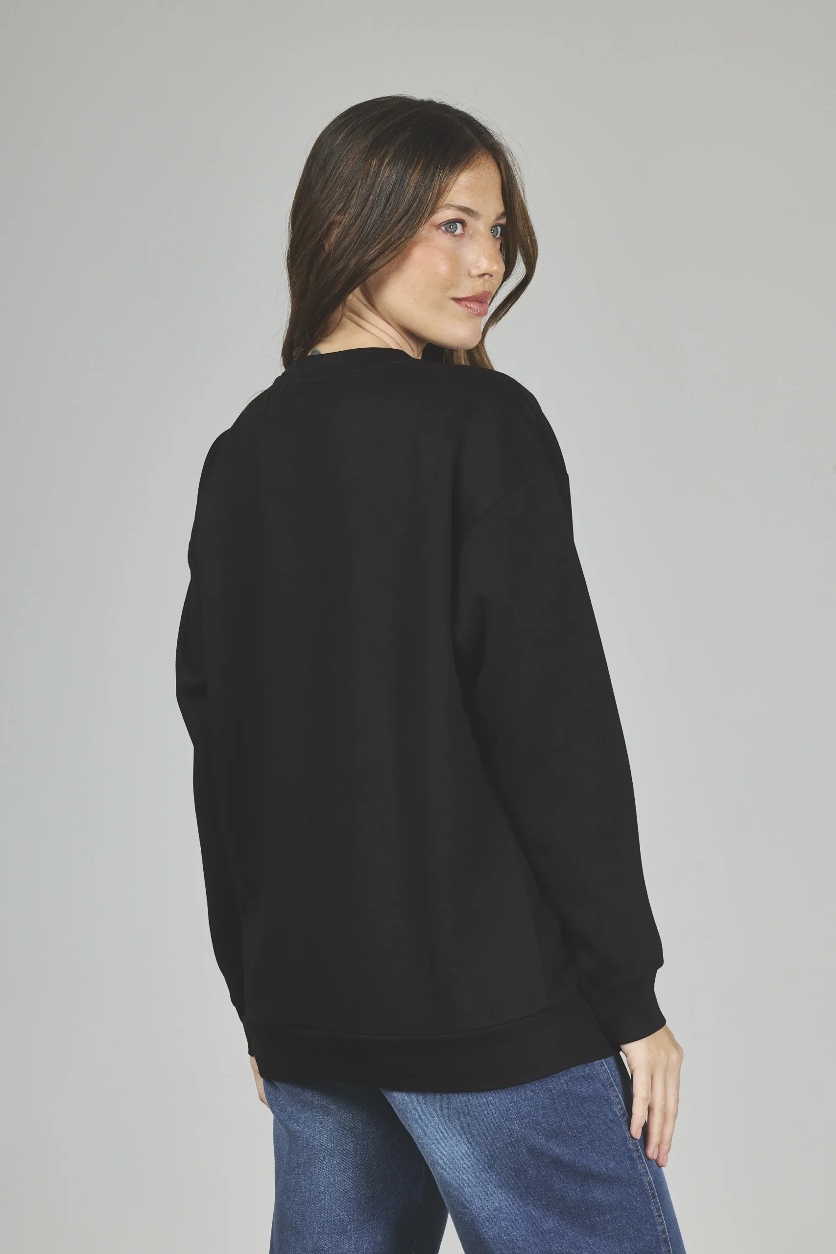 Alternative view of ART. A-58 | BUZO NEGRO OVERSIZE BASICO