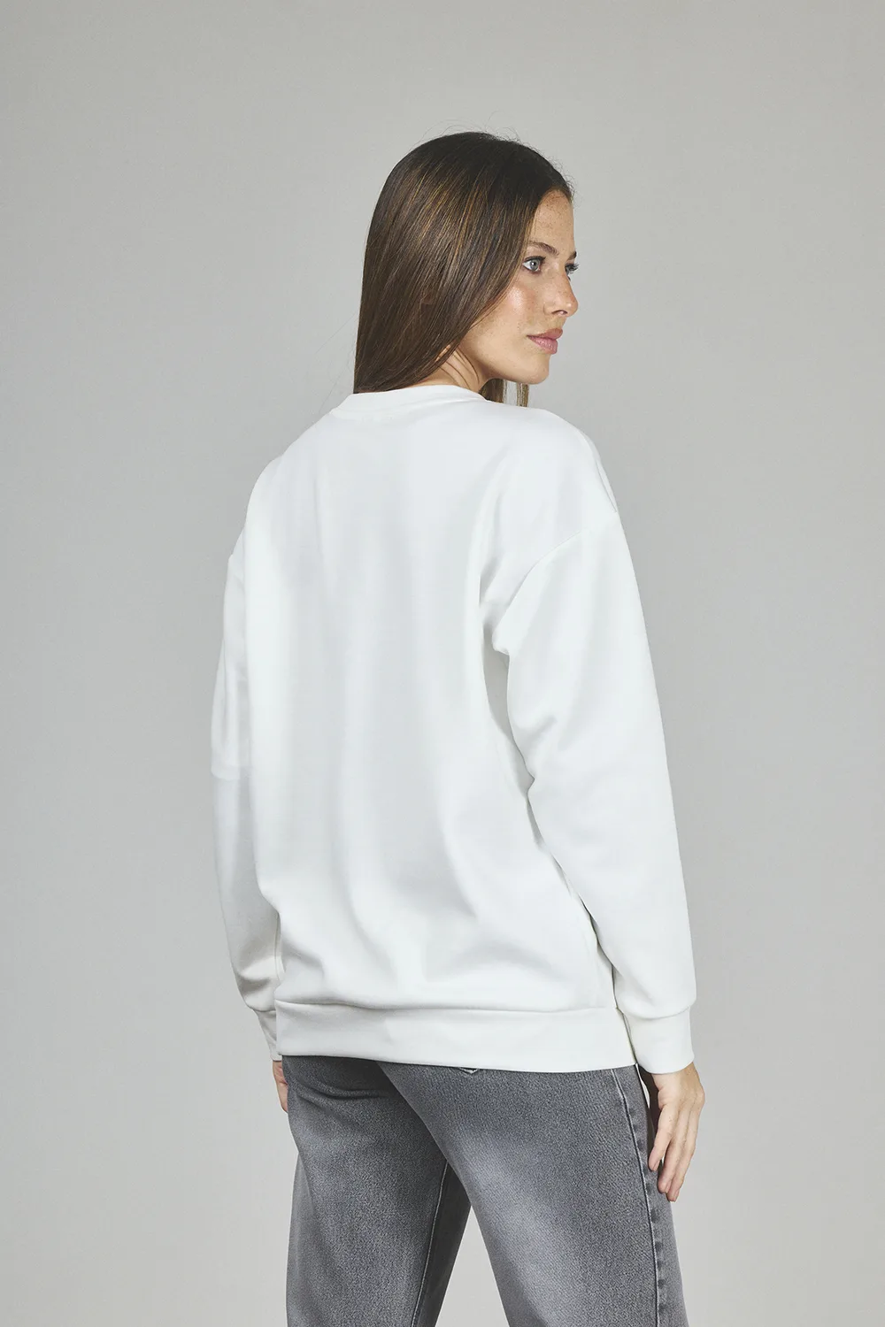 Alternative view of ART. A-59 | BUZO BLANCO OVERSIZE BASICO