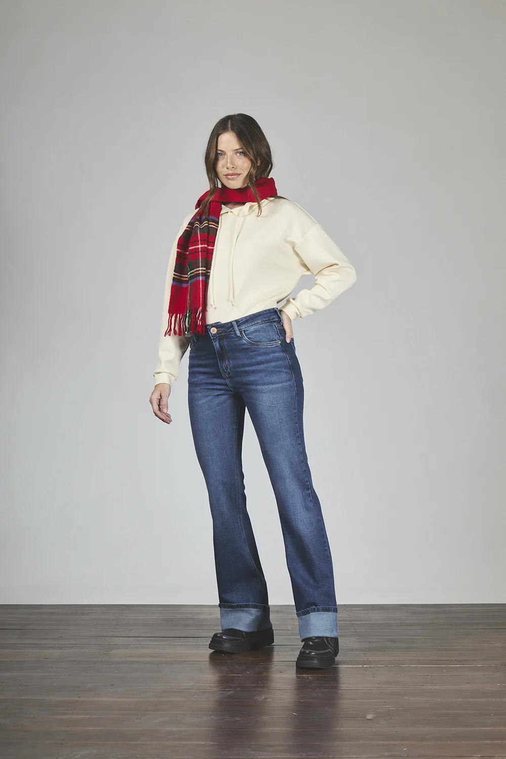 477-1.webp ART. 477 | SEMI OXFORD AZUL DESTROYER ELASTIZADO - Imagen 1