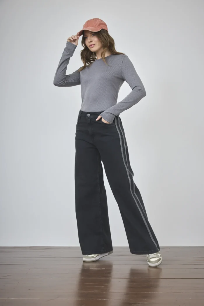 ART. 494 | WIDE LEG CON LINEAS NEGRO ELASTIZADO - Imagen 3
