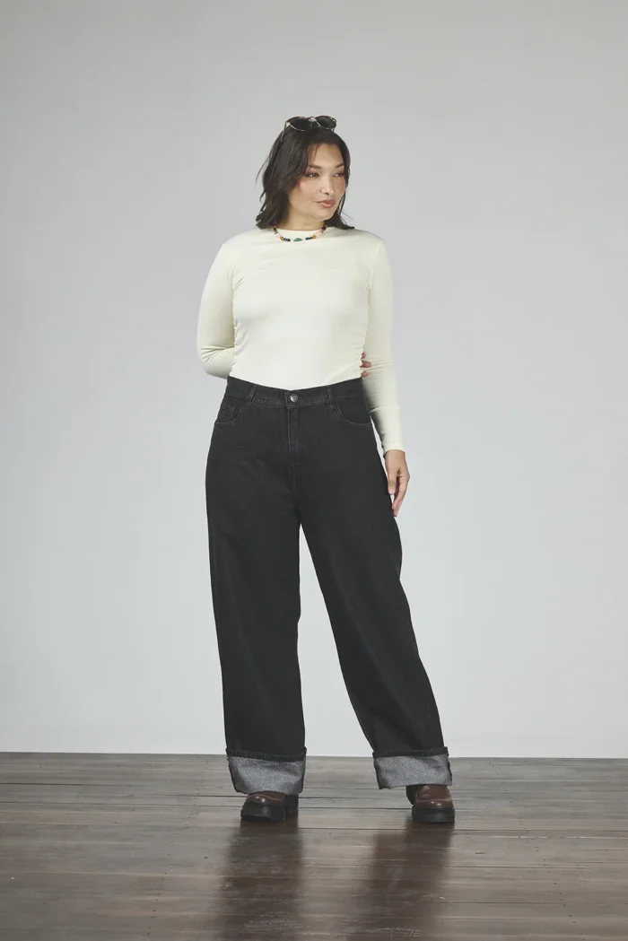 ART. 881 | WIDE LEG CLÁSICO NEGRO DESTROYER RÍGIDO - Imagen 3