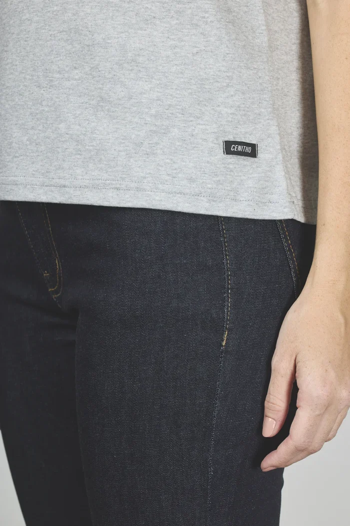 ART. A-43 | REMERA GRIS BORDADO STAR/LENTEJUELAS - Imagen 5