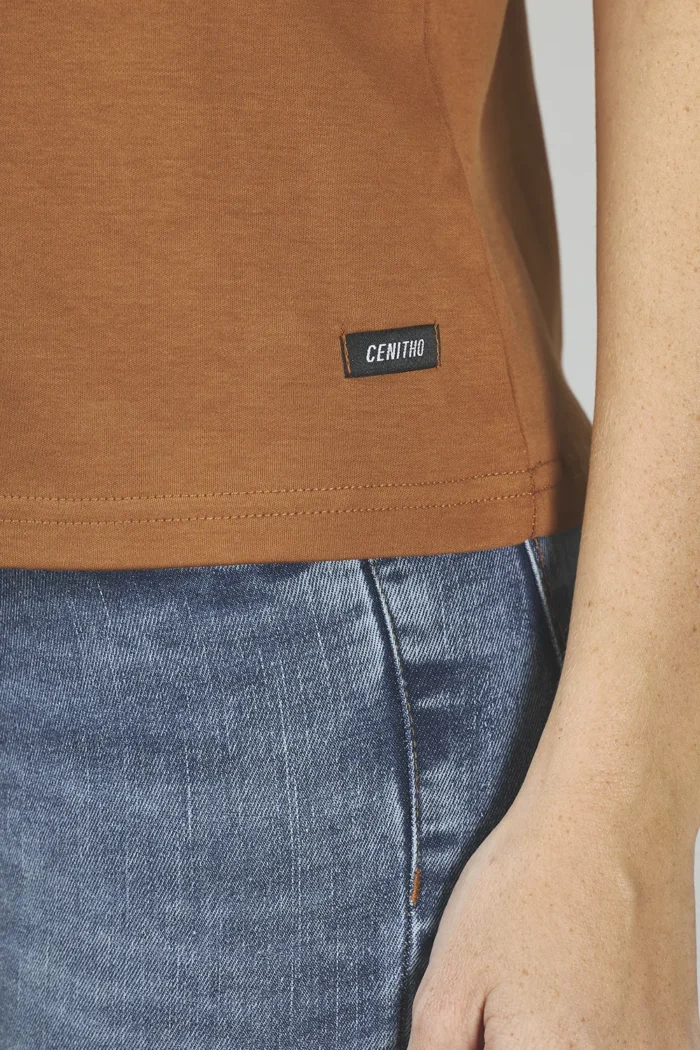 ART. A-44 | REMERA CHOCOLATE BORDADO STAR/LENTEJUELAS - Imagen 6