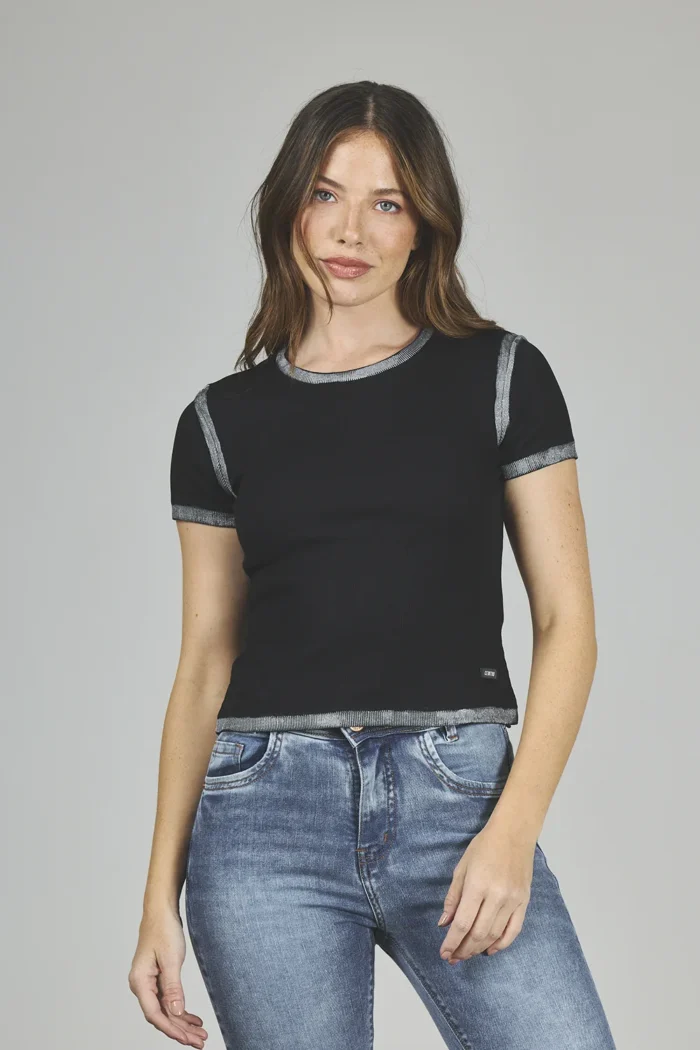 ART. A-48 | REMERA NEGRA MORLEY C/BORDES PLATEADOS - Imagen 4