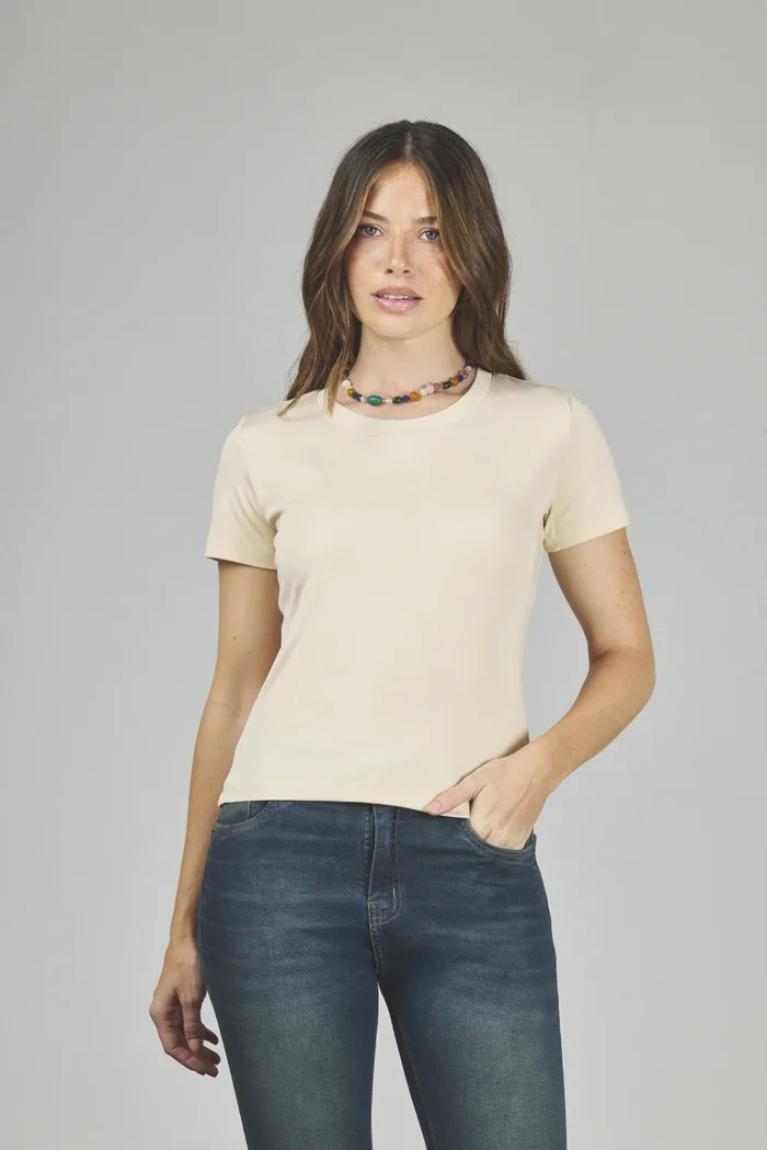ART. E-702 | REMERA BASICA BEIGE MANGA CORTA - Imagen 4