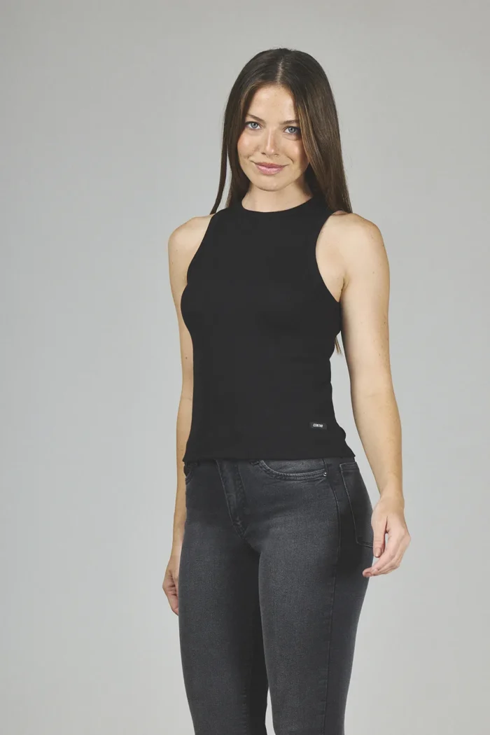 ART. A-80 | MUSCULOSA NEGRA ESCOTE CERRADO ALGODON - Imagen 6