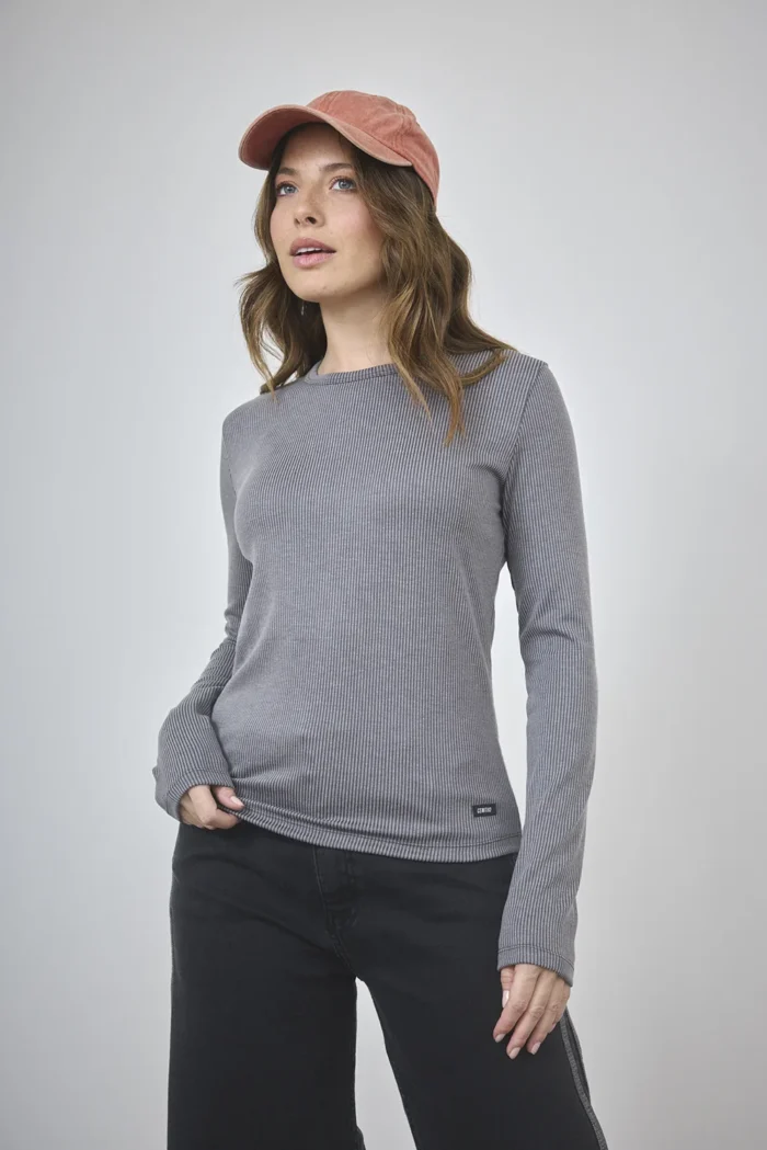 ART. A-93 | REMERA MANGA LARGA GRIS MORLEY - Imagen 4
