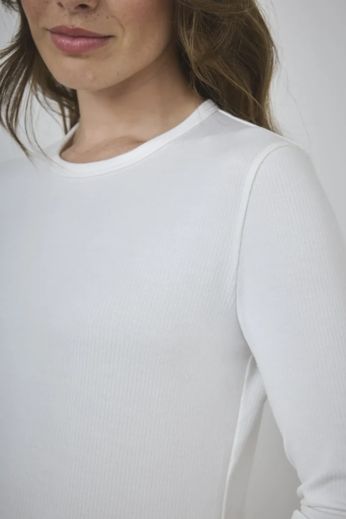 ART. A-94 | REMERA MANGA LARGA BLANCA MORLEY - Imagen 3