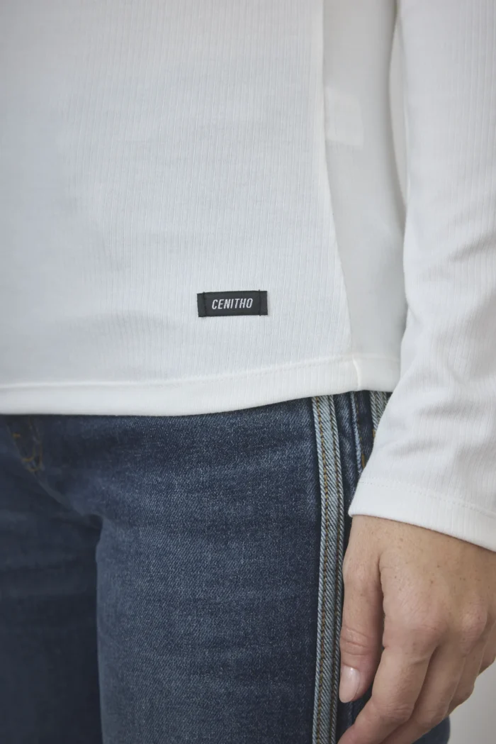 ART. A-94 | REMERA MANGA LARGA BLANCA MORLEY - Imagen 5