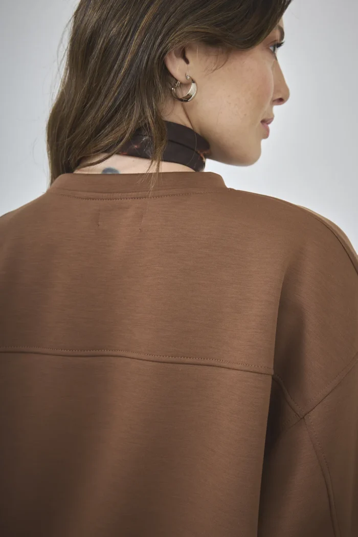 ART. A-98 | BUZO OVERSIZE CHOCOLATE LYCRA - Imagen 6