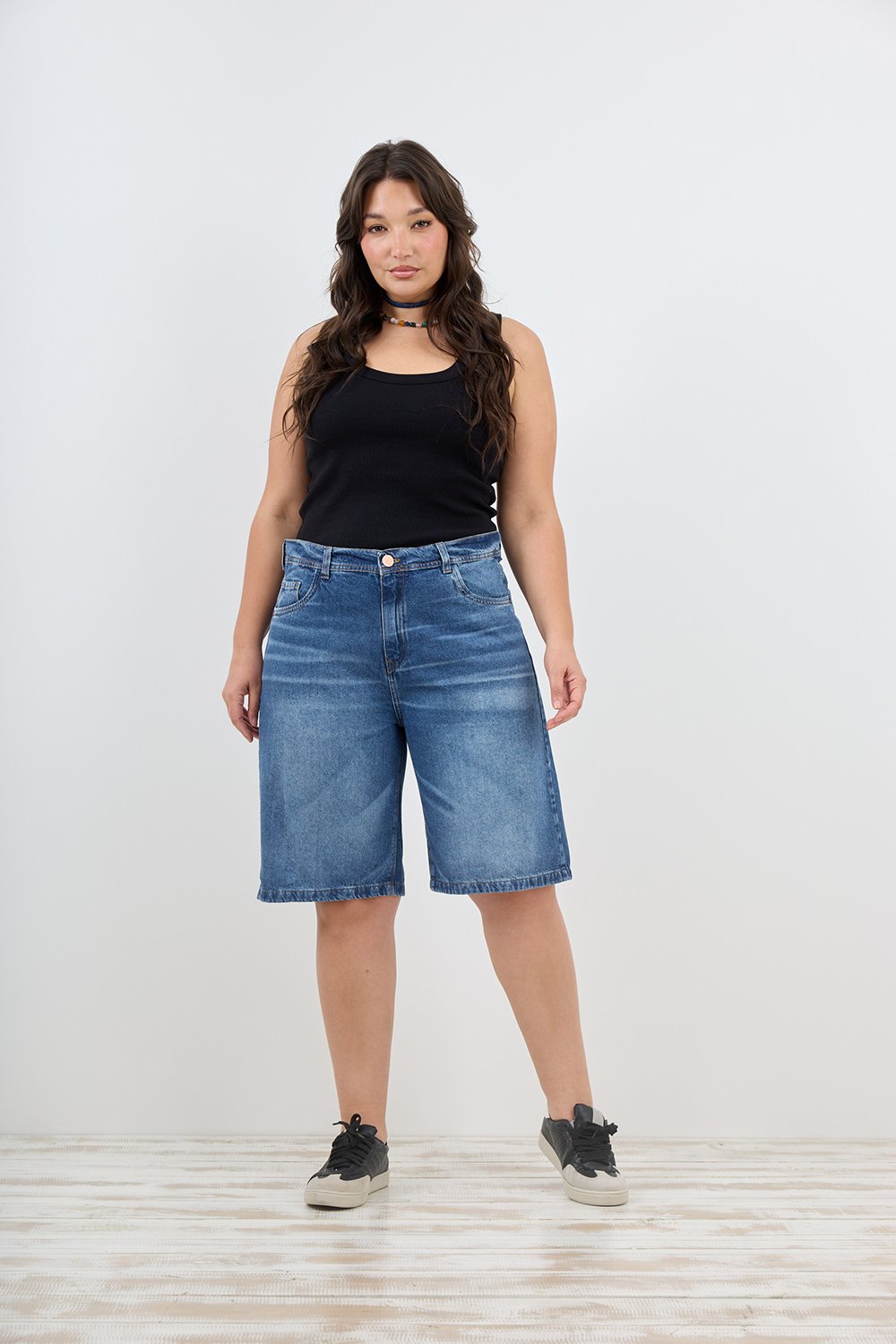 m-582-1.jpg ART. M-582 | BERMUDA BAGGY AZUL CLÁSICO RÍGIDO - Imagen 1