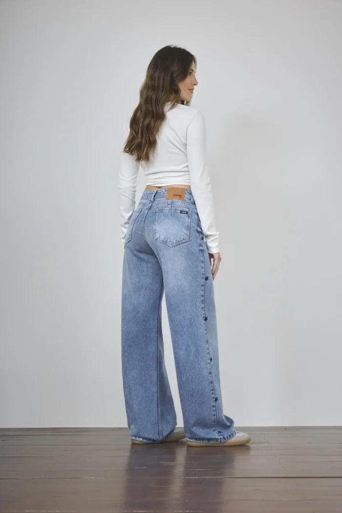 ART. 495 | WIDE LEG STONE CON BORDADO ESTRELLA RIGIDO - Imagen 2