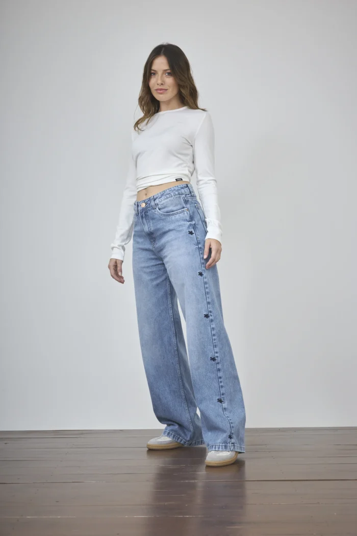ART. 495 | WIDE LEG STONE CON BORDADO ESTRELLA RIGIDO - Imagen 4