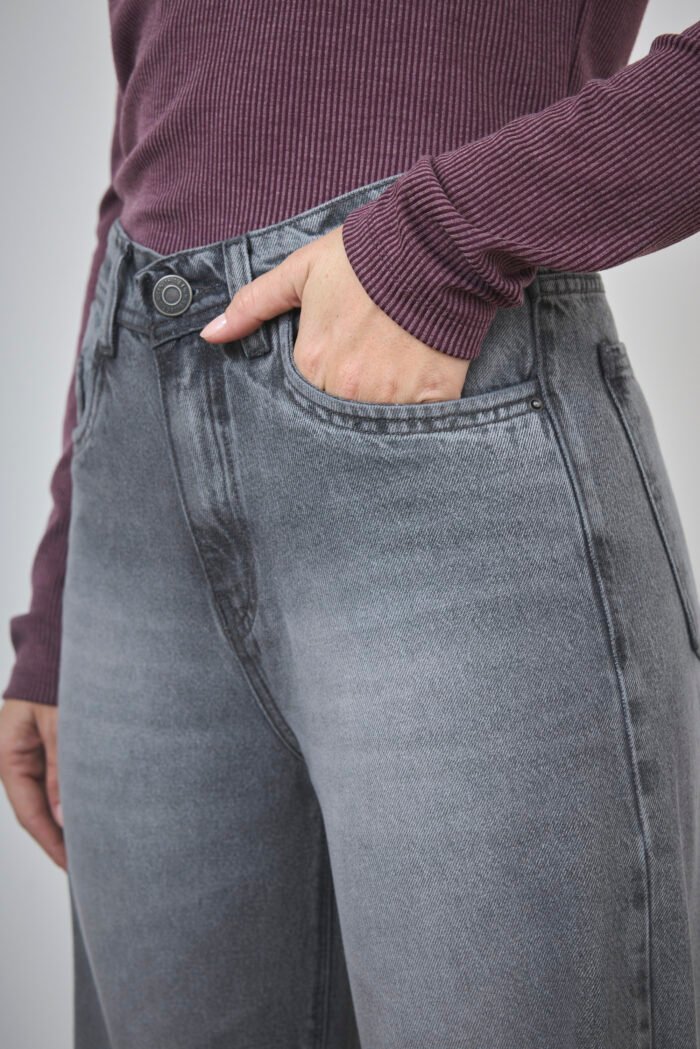 ART. 496 | WIDE LEG GRIS OSCURO CLASICO RIGIDO - Imagen 3