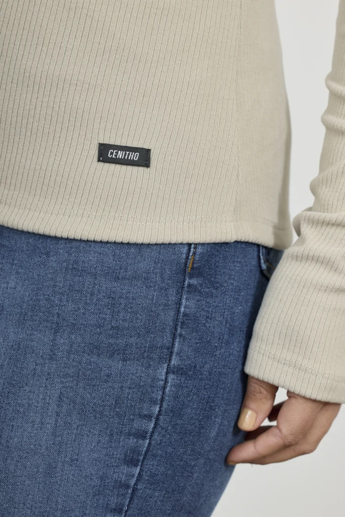 ART. E-715 | POLERA MANGA LARGA BEIGE MORLEY - Imagen 3