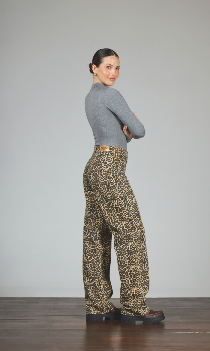 ART. 311 | WIDE LEG ANIMAL PRINT RIGIDO - Imagen 2