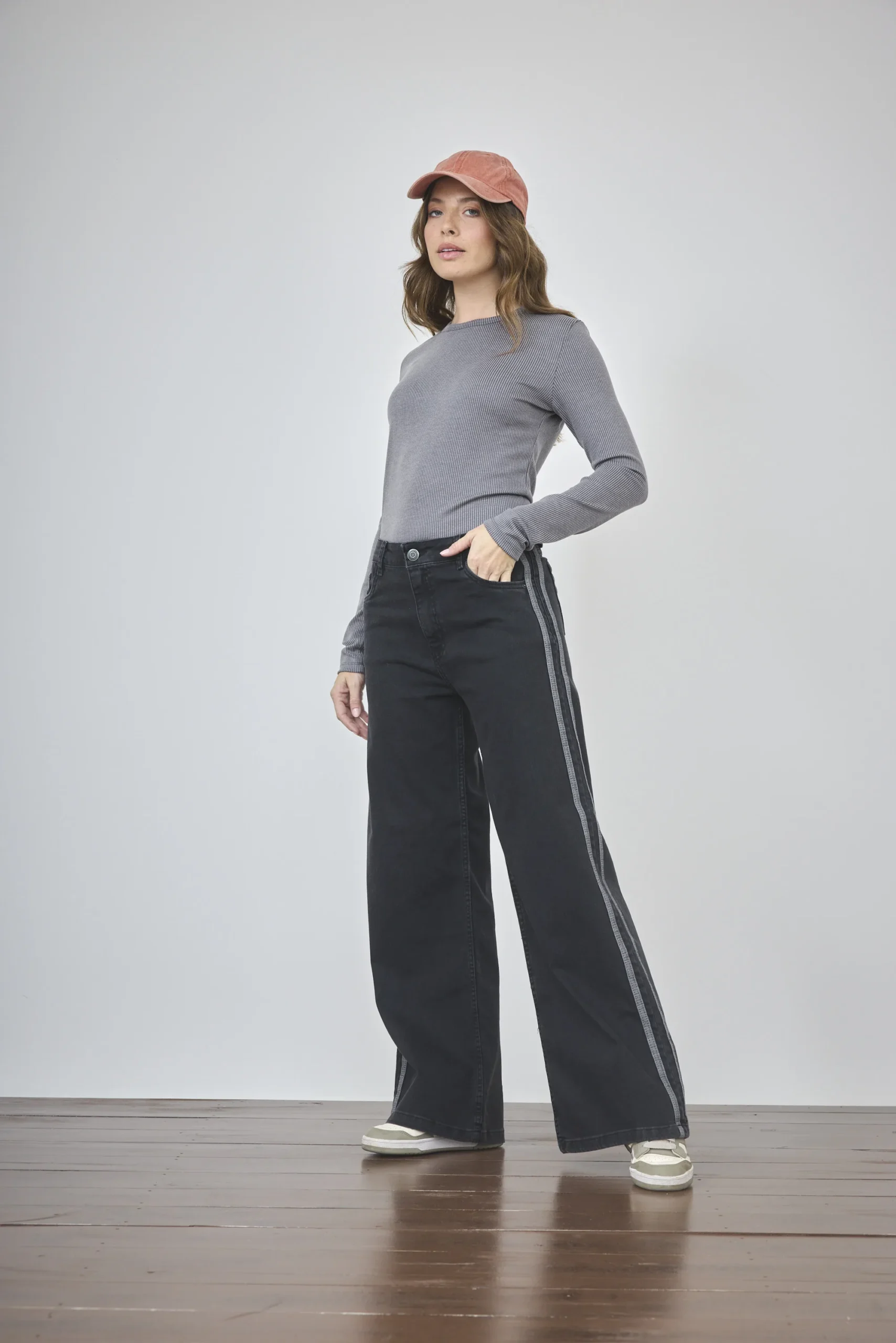 908 (1) ART. 908 | WIDE LEG CON LINEAS NEGRO ELASTIZADO - Imagen 1