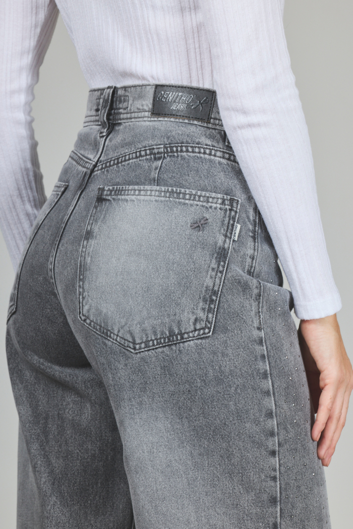 ART. 295 | WIDE LEG GRIS CON STRASS RÍGIDO - Imagen 5