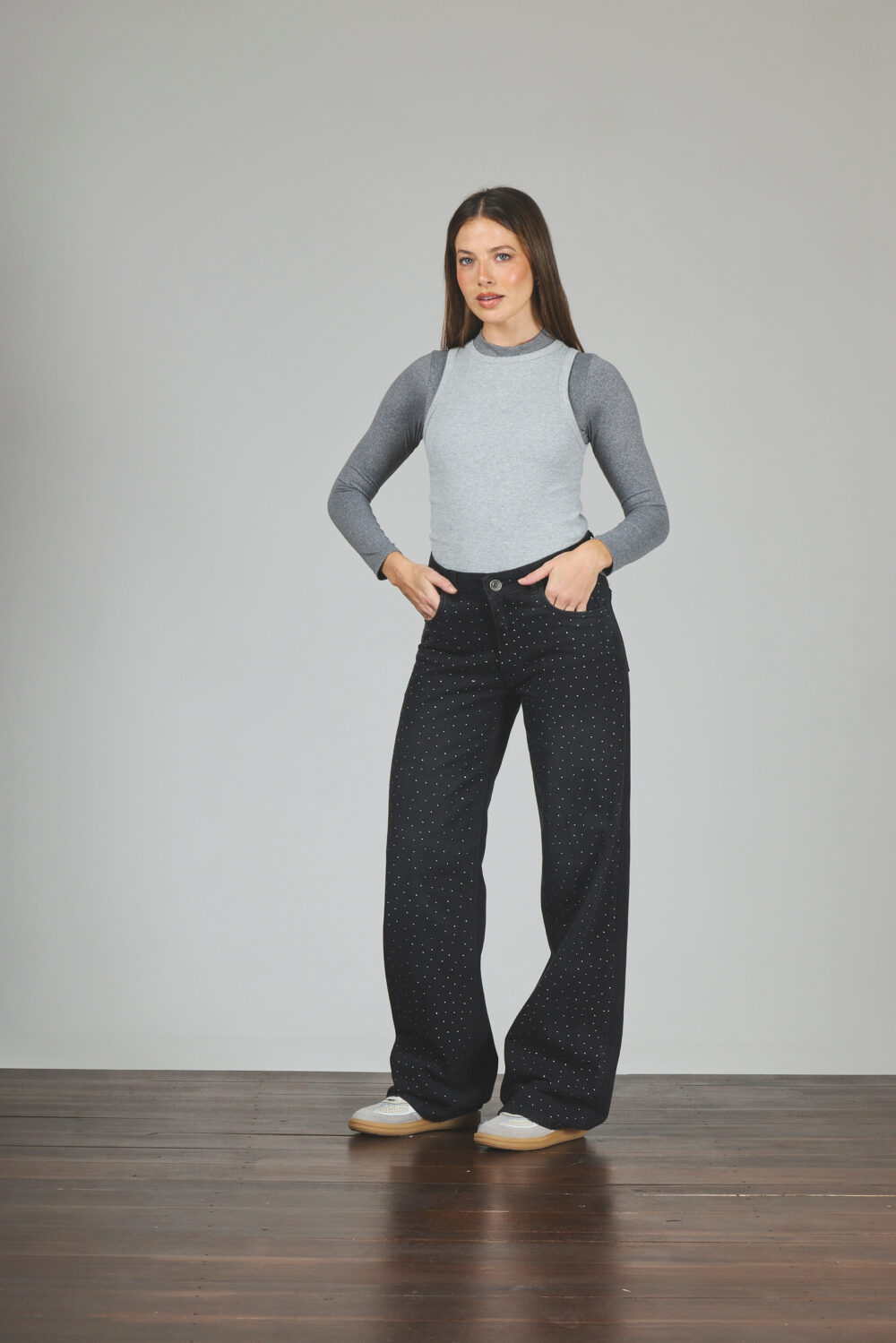 ART. 312 | WIDE LEG NEGRO CON STRASS RÍGIDO - Imagen 4