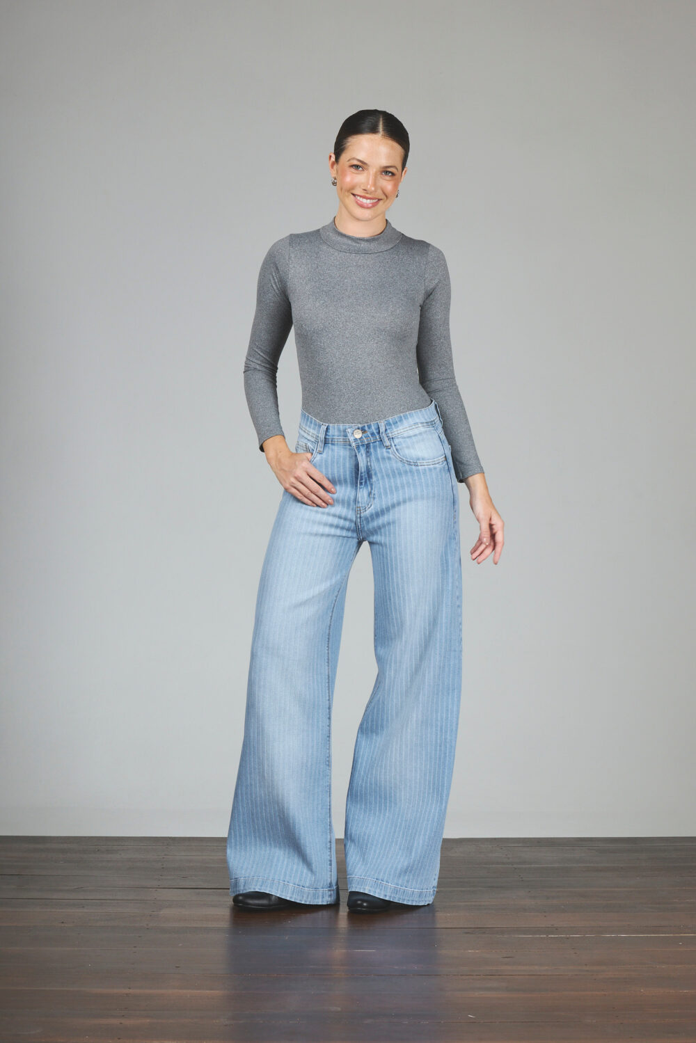 ART. 433 | BAGGY CELESTE RAYADO ELASTIZADO - Imagen 4