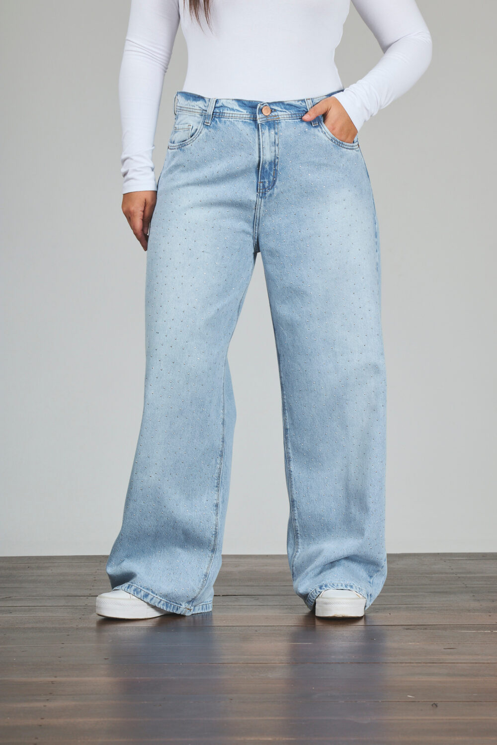ART. 848 | WIDE LEG CELESTE CON STRASS RÍGIDO - Imagen 3