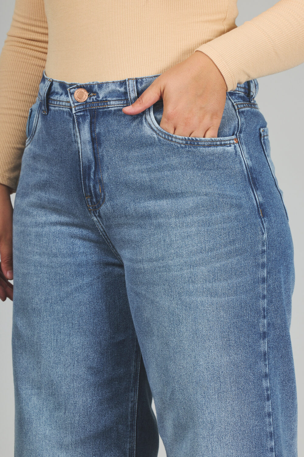ART. 857 | CROP WIDE LEG  STONE BOTA DESCOSIDA RÍGIDO - Imagen 4