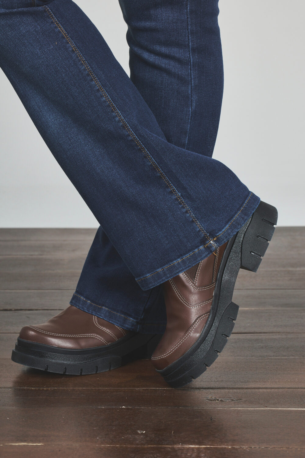 ART. 865 | SEMI OXFORD AZUL CON RUEDO ELASTIZADO - Imagen 6