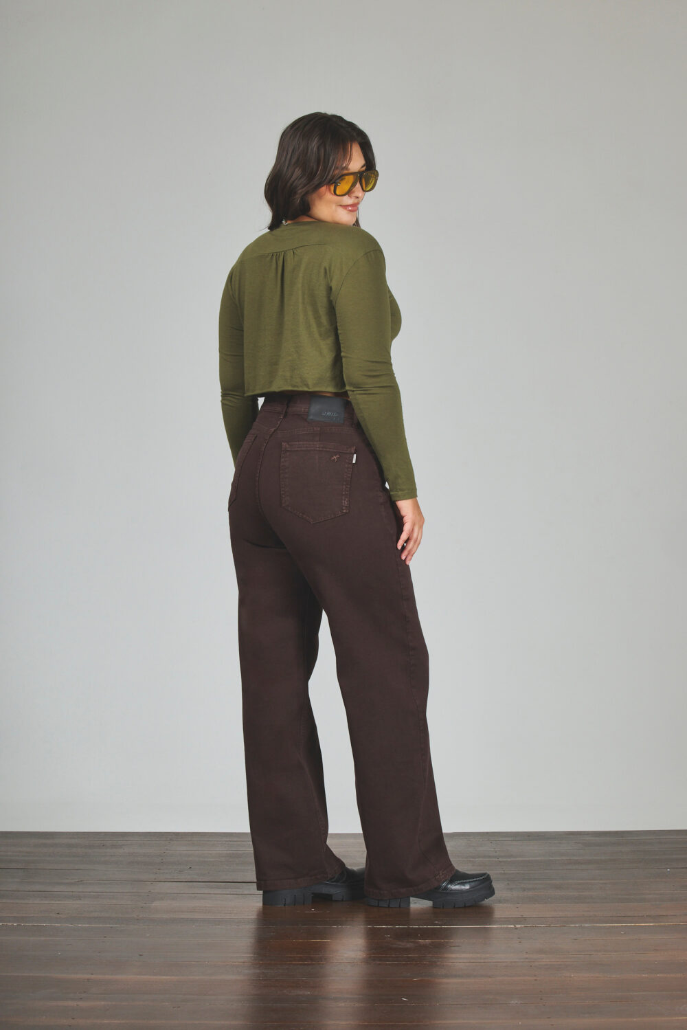 ART. 866 | WIDE LEG CLÁSICO CHOCOLATE ELASTIZADO - Imagen 2